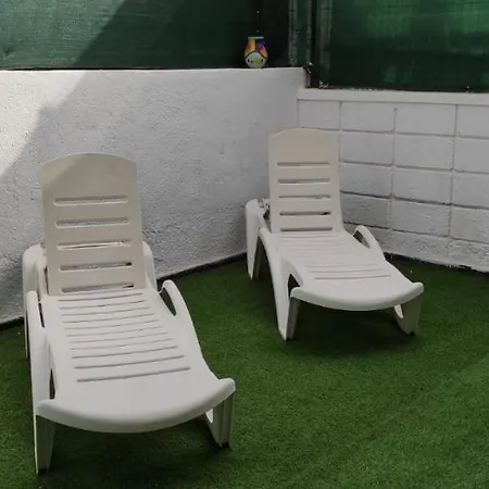 Apartamento Con Terraza Privada En Playa De Americas Apartman