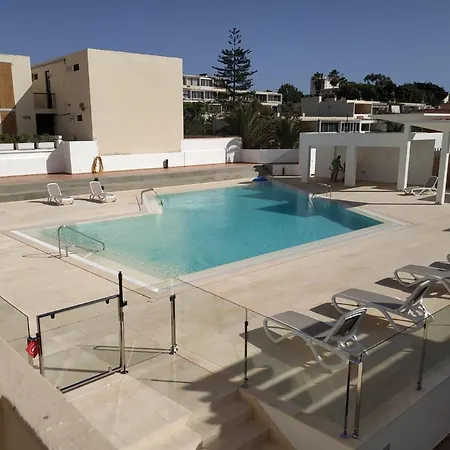 Apartman Apartamento Con Terraza Privada En Playa De Americas *
